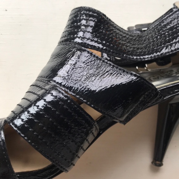 Michael Kors patent leather heels - Picture 6 of 6